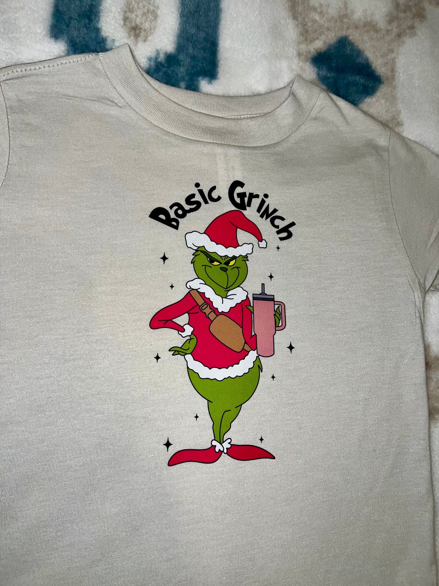 Basic Grinch Tee