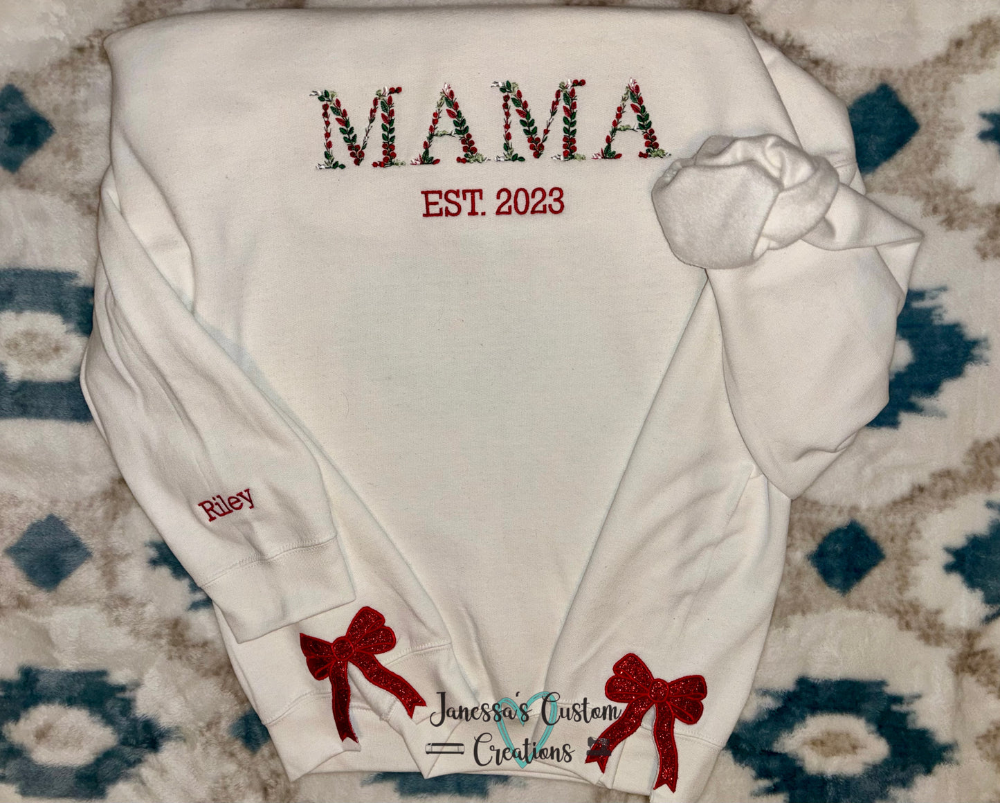 Christmas Mama Bow Sweatshirt